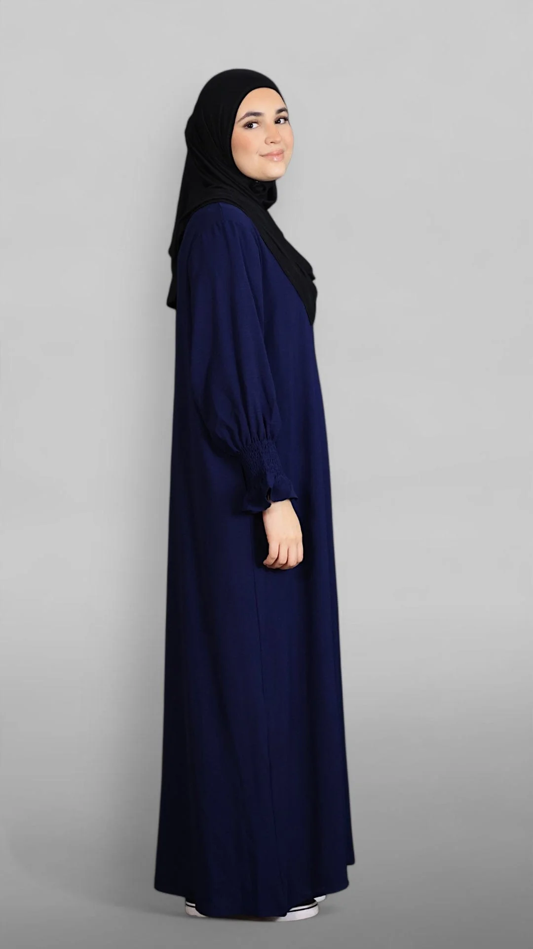 Nora Crinkle Abaya (Navy) - Image 2